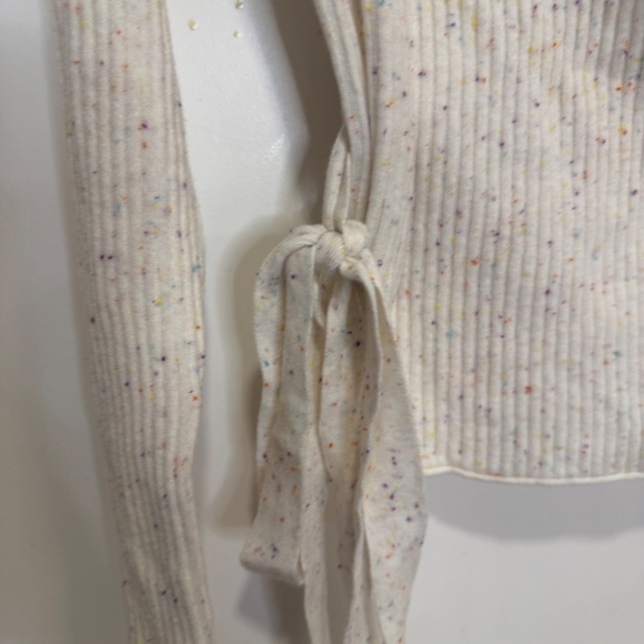 Wild Fable Speckled Rib Knit Wrap Top – Size Small - Picture 2 of 9